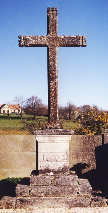 cimetiere saint-bonnet.JPG